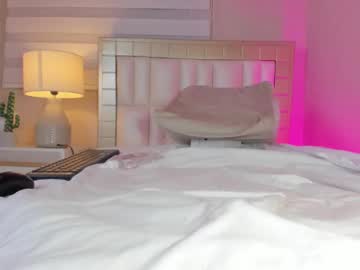 See Zoe_sky_ online Now @ chaturbate.bet